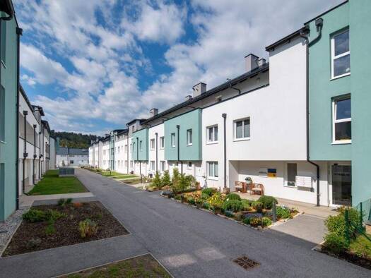 Wohnung zur Miete 1.149 € 3 Zimmer 84,7 m² frei ab 31.03.2026 Schwarzau am Steinfeld 2625