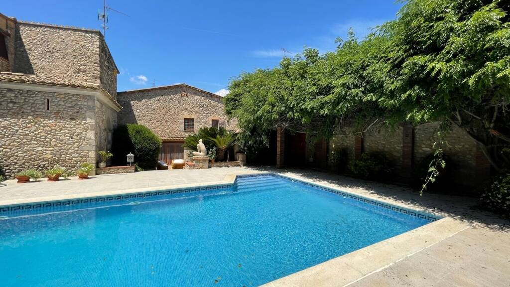 Einfamilienhaus zum Kauf 1.500.000 € 975 m² 1.071 m² Grundstück Sant Pere Pescador 17470