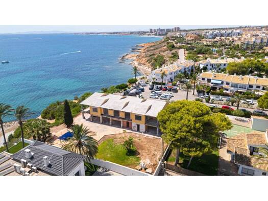Chalet zum Kauf 2.400.000 € 1 Zimmer 603 m² 1.417 m² Grundstück Orihuela 03189