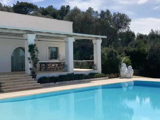Haus zum Kauf 1.500.000 € 330 m² 33.495 m² Grundstück Ostuni 72017