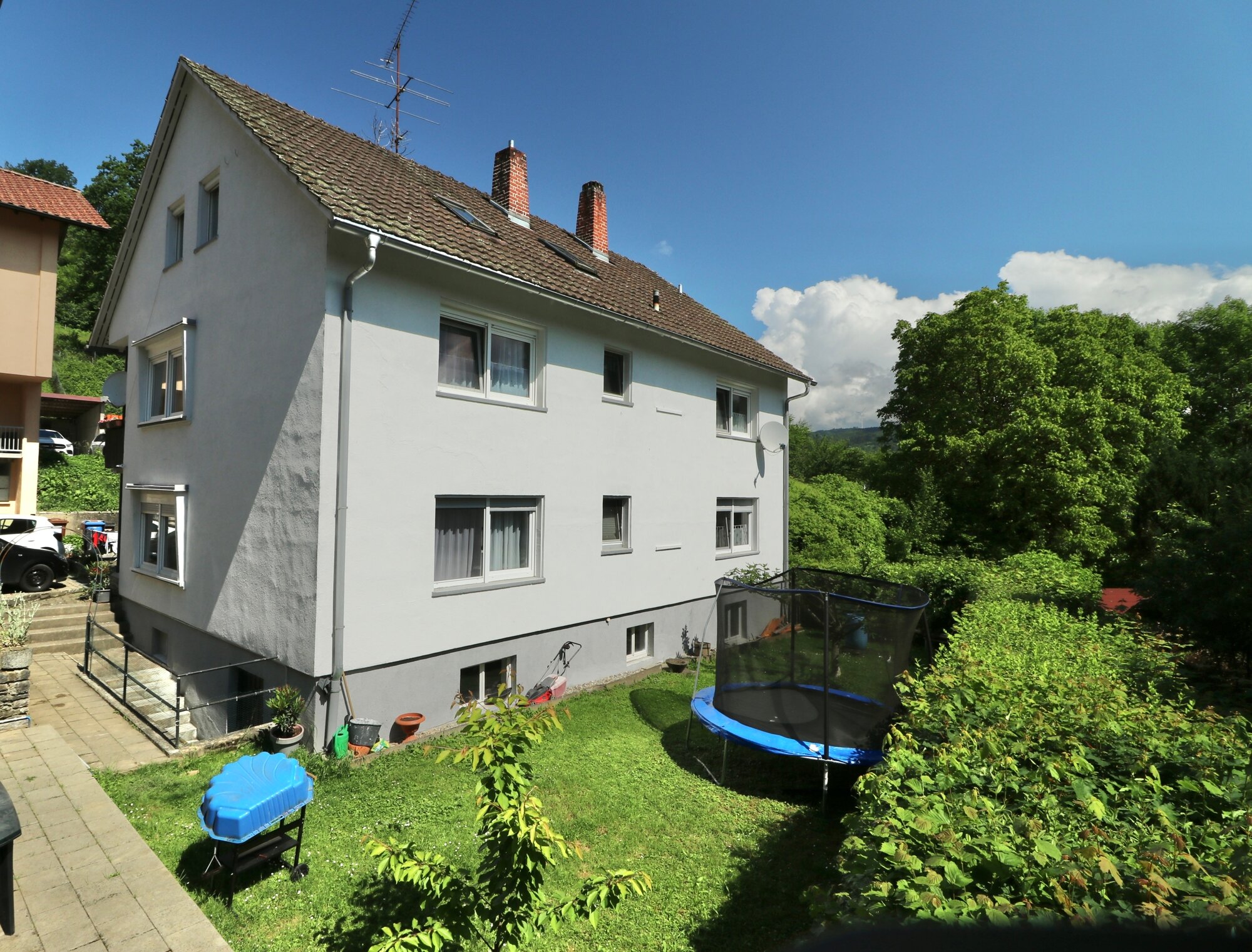 Mehrfamilienhaus zum Kauf 530.000 € 8 Zimmer 200 m²<br/>Wohnfläche 570 m²<br/>Grundstück Dossenbacherstraße 26 Wehr Wehr 79664