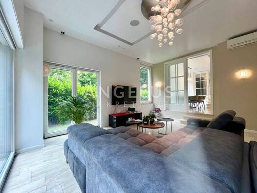 Haus zum Kauf 1.490.000 € 10 Zimmer 440 m² Zagreb