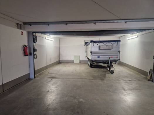 Tiefgaragenstellplatz zur Miete provisionsfrei 200 € Radlbrunn Ampfing 84539