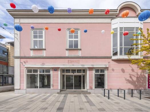 Ladenfläche zur Miete 8,5 Zimmer 520,7 m² Verkaufsfläche Herzog-Leopold-Straße 30 Wiener Neustadt 2700