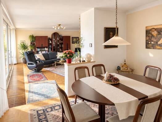 Bungalow zum Kauf 560.000 € 4,5 Zimmer 139 m² 355 m² Grundstück Unterhaunstadt Ingolstadt 85055