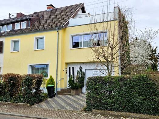 Haus zum Kauf 389.000 € 5 Zimmer 144 m² 505 m² Grundstück Saarlouis Saarlouis 66740