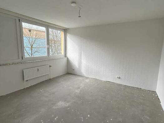 Wohnung zur Miete 643 € 3 Zimmer 79,8 m² 2. Geschoss frei ab 01.04.2026 Stresemannstraße 23 Scharnhorst Dortmund 44328