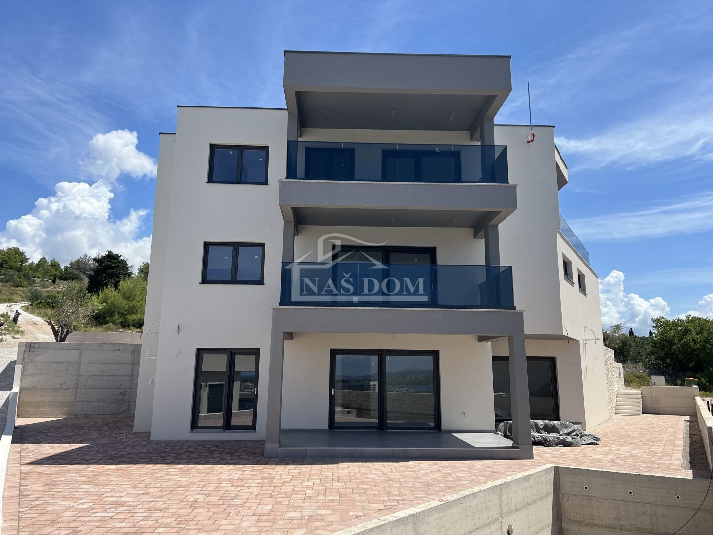 Haus zum Kauf 1.150.000 € 6 Zimmer 367 m²<br/>Wohnfläche Vodice center