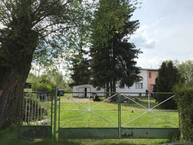 Doppelhaushälfte zum Kauf 280.000 € 4 Zimmer 111,6 m² 12.000 m² Grundstück Dom Brandenburg an der Havel - Mötzower Vorstadt 14776