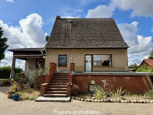 Einfamilienhaus zum Kauf provisionsfrei 289.000 € 6 Zimmer 128 m² 4.234 m² Grundstück Starsow 23 a Starsow Mirow 17252