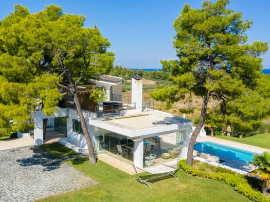 Einfamilienhaus zum Kauf 1.300.000 € 7 Zimmer 330 m² 2.000 m² Grundstück Kassandra Municipality 63077