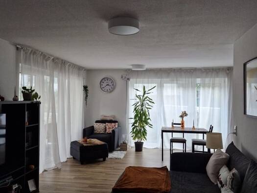 Wohnung zur Miete 650 € 2 Zimmer 67,8 m² EG Uffenheim 97215