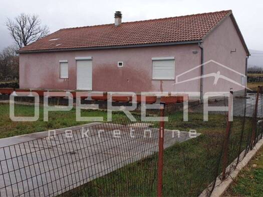 Einfamilienhaus zum Kauf 150.000 € 6 Zimmer 120 m² 1.500 m² Grundstück Vrlika 21236