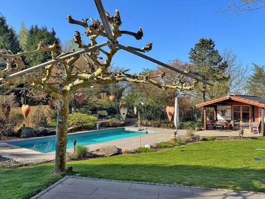 Einfamilienhaus zum Kauf 850.000 € 6 Zimmer 209,3 m² 1.123 m² Grundstück Önsbach Achern / Önsbach 77855