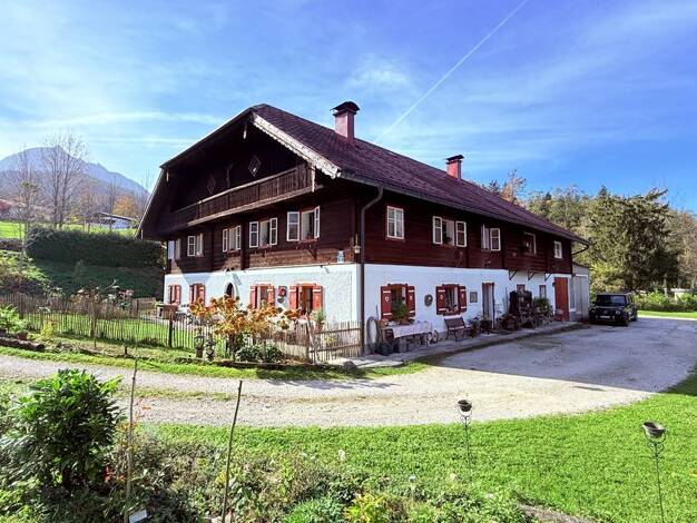 Bauernhaus zum Kauf 2.500.000 € 12 Zimmer 400 m² 12.337 m² Grundstück Strobl 5350