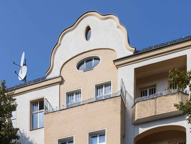 Wohnung zum Kauf 281.000 € 2 Zimmer 61,2 m² 4. Geschoss Fuldastraße 33 Neukölln Berlin 12045