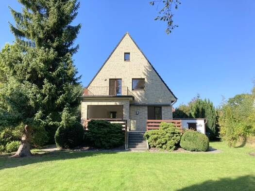 Einfamilienhaus zur Miete 1.800 € 5 Zimmer 110 m² 1.020 m² Grundstück Wohldorf-Ohlstedt Hamburg 22397