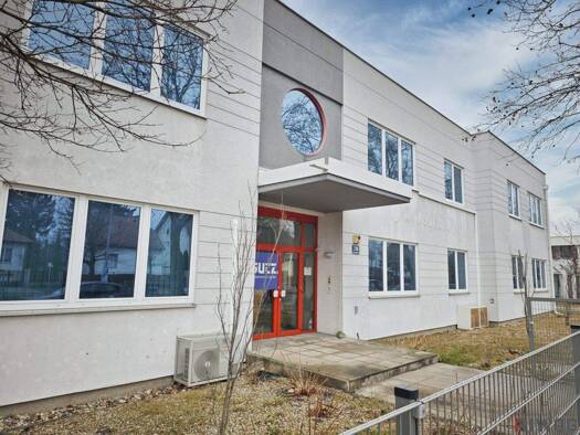 Büro zur Miete 2.243 € 7 Zimmer Wien 1230