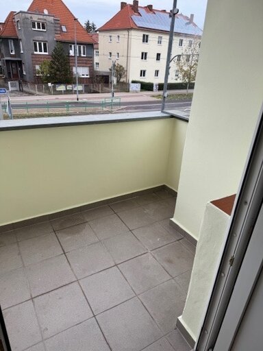 Wohnung zur Miete 473 € 3 Zimmer 67,5 m² 1. Geschoss frei ab sofort Cochstedter Straße . Semmelweisstraße Magdeburg 39112