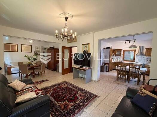 Einfamilienhaus zum Kauf 295.000 € 4 Zimmer 330 m² Đakovo Đakovo 31400