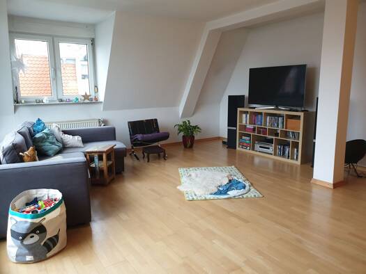 Wohnung zur Miete 1.200 € 2,5 Zimmer 106 m² Geschoss 3/4 frei ab 01.09.2026 Homburg 66424