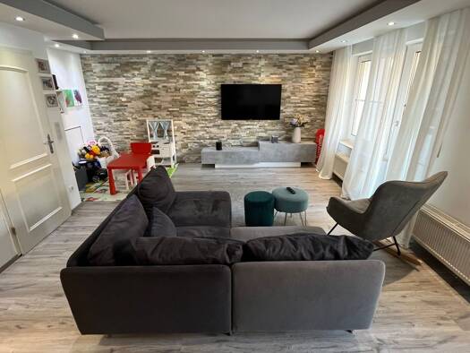 Maisonette zur Miete 1.550 € 4 Zimmer 120 m² Geschoss 3/3 frei ab 01.03.2026 Sündersbühl Nürnberg 90431