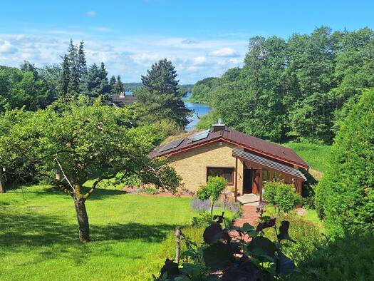 Einfamilienhaus zum Kauf provisionsfrei 1.200.000 € 5 Zimmer 160 m² 7.300 m² Grundstück frei ab 01.10.2026 Niederkleveez Bösdorf 24306