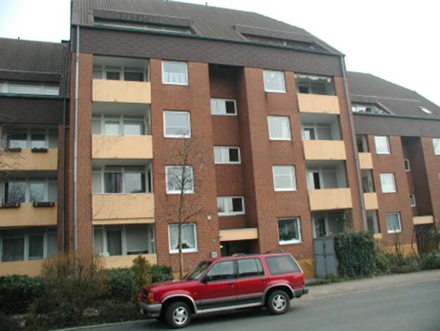 Wohnung zur Miete nur mit Wohnberechtigungsschein 335 € 2,5 Zimmer 65,9 m² Dachgeschoss, 4. Geschoss frei ab 01.09.2025 Schorlemmers Kamp 29 Lünen Lünen 44536