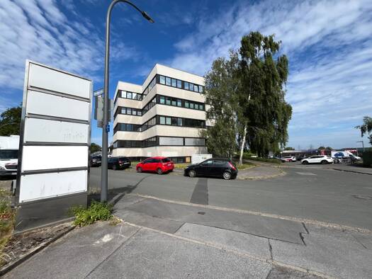 Bürofläche zur Miete 5,50 € 410 m² Bürofläche teilbar ab 410 m² Dortmund 44149