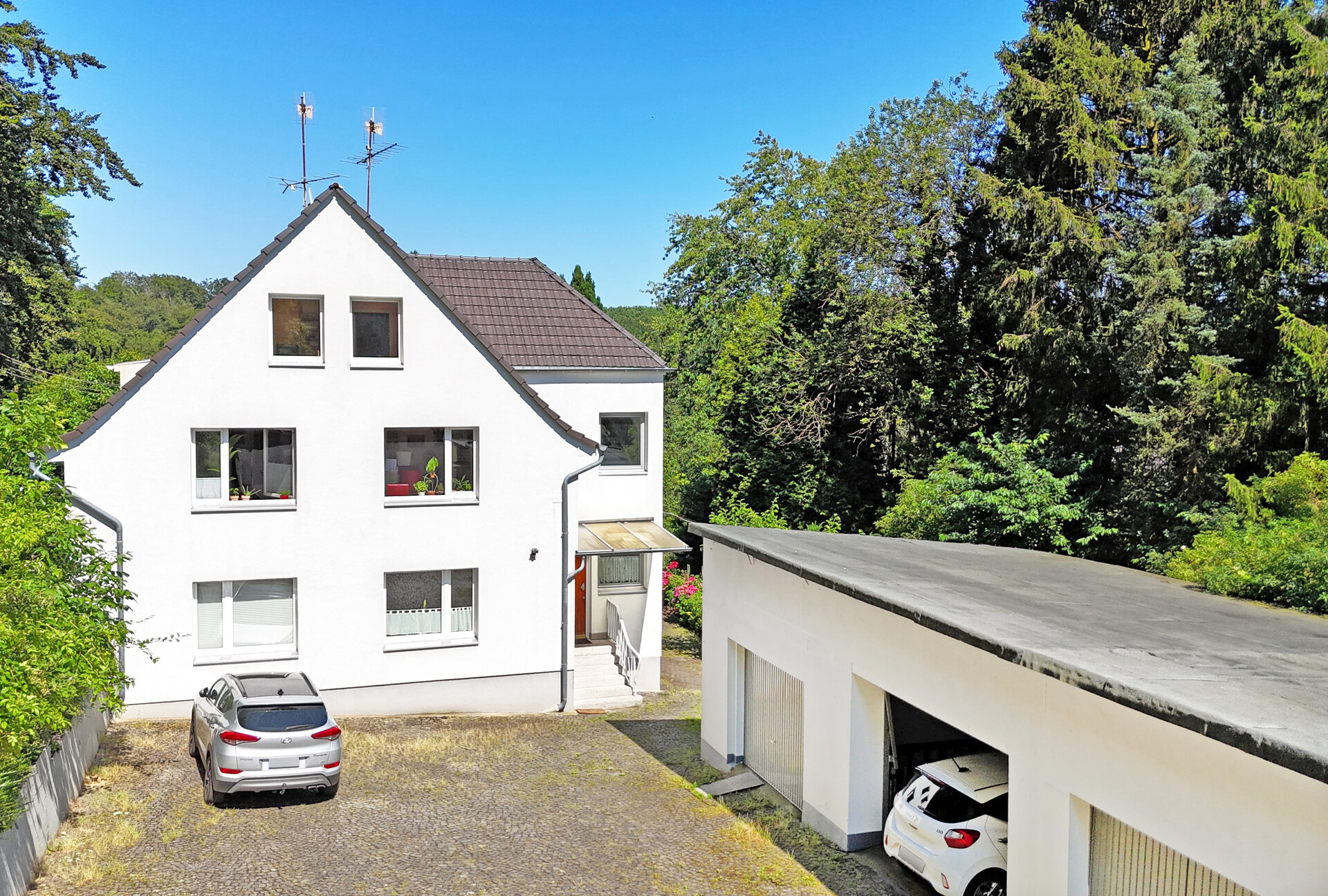 Mehrfamilienhaus zum Kauf 885.000 € 13 Zimmer 330 m²<br/>Wohnfläche 15.483 m²<br/>Grundstück Weitmar - Mark Bochum 44797