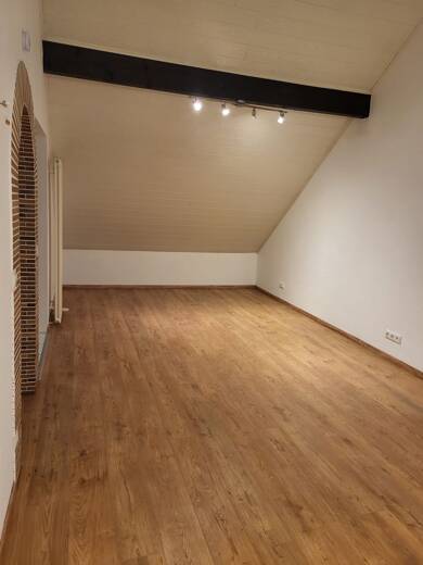 Wohnung zur Miete 650 € 3 Zimmer 87 m² Geschoss 1/2 Watzendorf Großheirath 96269