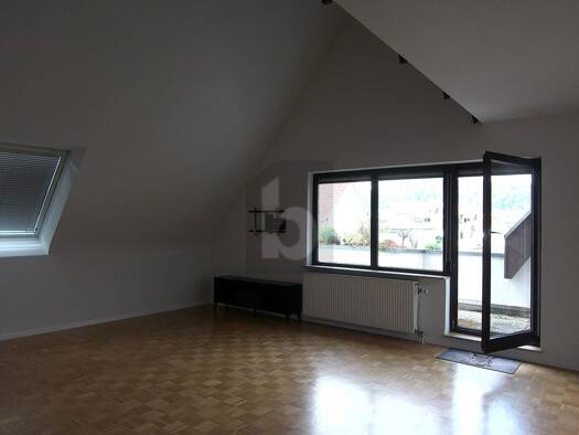 Maisonette zur Miete 1.550 € 3,5 Zimmer 125 m² 4. Geschoss Mettingen Esslingen am Neckar 73733