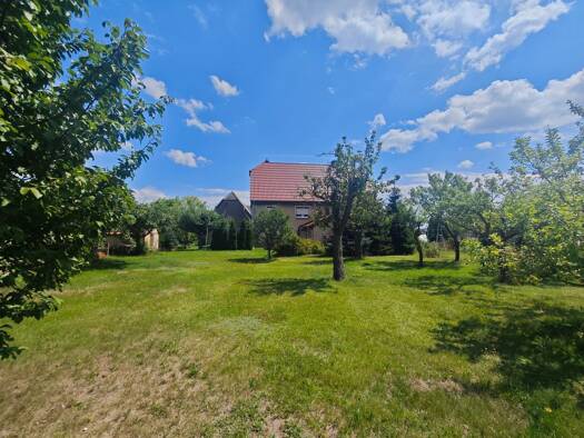 Bauernhaus zum Kauf 190.000 € 9 Zimmer 145 m² 2.650 m² Grundstück Niedermuschütz Diera-Zehren 01665