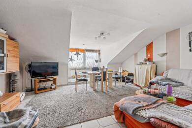 Wohnung zum Kauf 249.000 € 3 Zimmer 83,1 m² Dachgeschoss, 2. Geschoss Hallstadt Hallstadt 96103