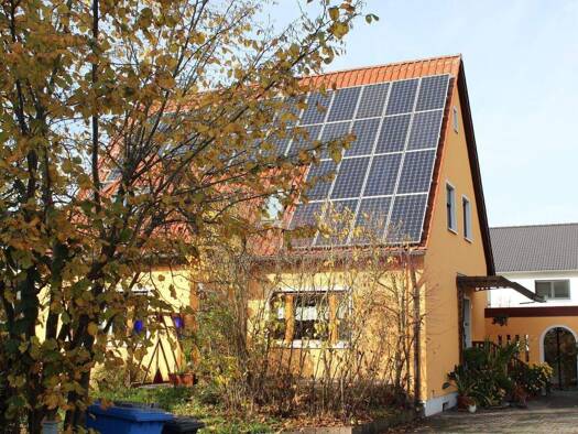 Einfamilienhaus zum Kauf 699.897 € 5 Zimmer 115 m² 681 m² Grundstück Frauenaurach Erlangen 91056