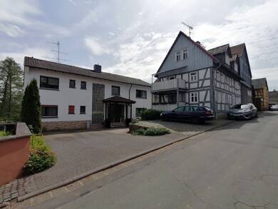 Mehrfamilienhaus zum Kauf 425.000 € 14 Zimmer 403 m² 1.873 m² Grundstück Nieder-Ohmen Mücke-Nieder-Ohmen 35325
