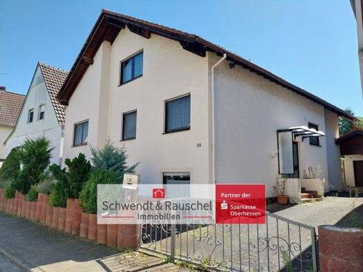 Einfamilienhaus zum Kauf 349.000 € 9 Zimmer 232 m² 1.021 m² Grundstück Leidhecken Florstadt 61197