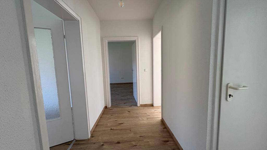 Wohnung zur Miete 429 € 2 Zimmer 63,8 m² EG frei ab 10.04.2026 Allensteinweg 18 Fedderwardergroden Wilhelmshaven 26388