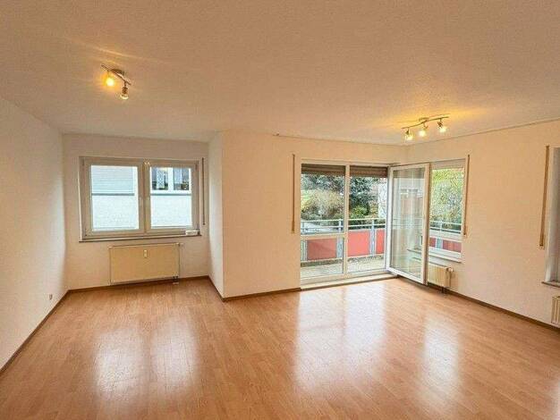 Wohnung zur Miete 870 € 2 Zimmer 61 m² 1. Geschoss Schillerstraße 10 Pfullingen 72793
