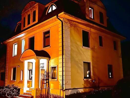 Mehrfamilienhaus zum Kauf 16 Zimmer 394 m² 443 m² Grundstück frei ab sofort Innenstadt Tübingen 72072