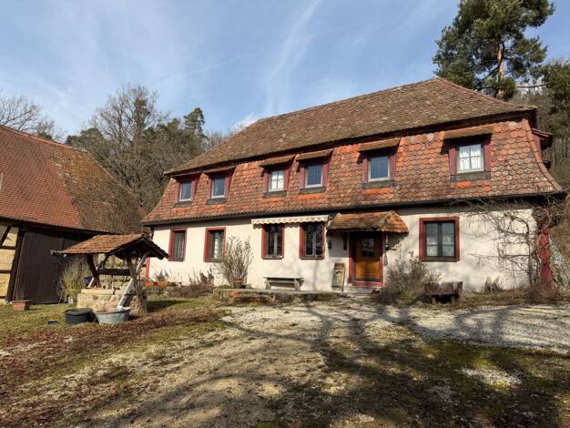 Einfamilienhaus zum Kauf provisionsfrei 539.000 € 5,5 Zimmer 180 m² 20.500 m² Grundstück Lerchenbergshof Oberdachstetten 91617