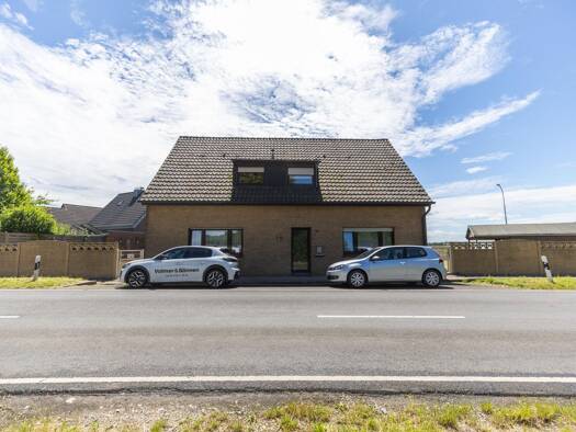 Einfamilienhaus zum Kauf 359.000 € 6 Zimmer 170,8 m² 698 m² Grundstück Lobberich Nettetal 41334