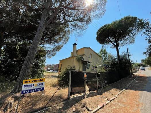 Chalet zum Kauf 195.000 € 2 Zimmer 69 m² 909 m² Grundstück Riells i Viabrea 17404