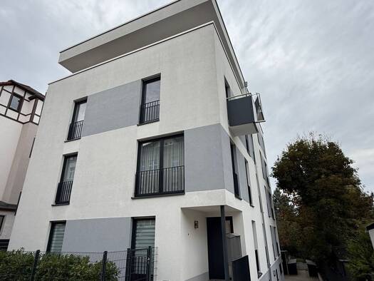 Studio zur Miete 550 € 1,5 Zimmer 42 m² Geschoss 1/4 frei ab 01.12.2026 Goethestraße 8 Gotha Gotha 99867