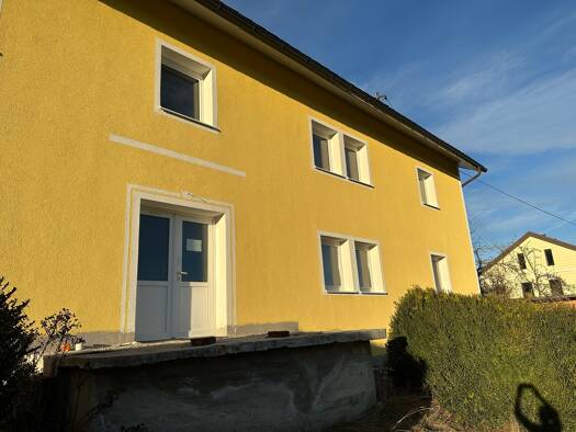 Wohnung zum Kauf 119.000 € 3 Zimmer 77,3 m² EG frei ab sofort Straß Eberschwang 4906