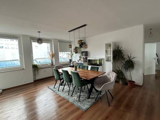 Wohnung zur Miete 1.130 € 4 Zimmer 107 m² Geschoss 1/4 frei ab 01.01.2026 Innenstadt Augsburg 86152