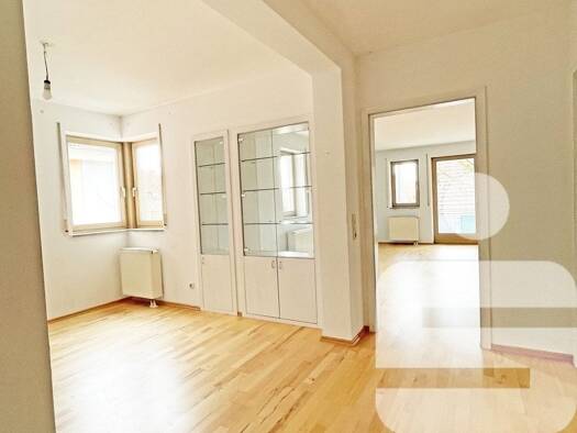 Wohnung zum Kauf 275.000 € 4 Zimmer 110 m² frei ab sofort Pleinfeld Pleinfeld 91785