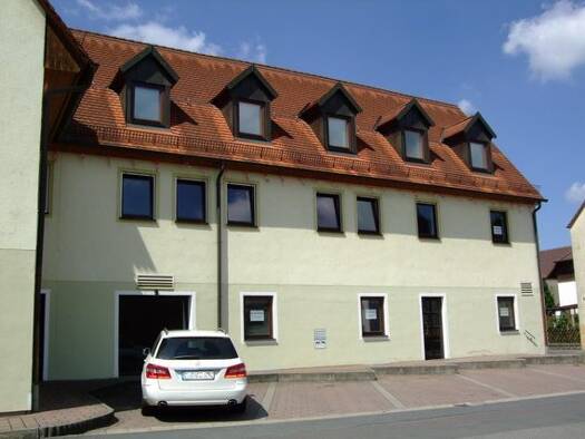 Wohnung zur Miete 600 € 2 Zimmer 67 m² frei ab 01.12.2026 Weisendorf Weisendorf 91085