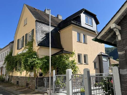 Mehrfamilienhaus zum Kauf 239.000 € 6 Zimmer 125 m² 406 m² Grundstück frei ab sofort Kaub 56349