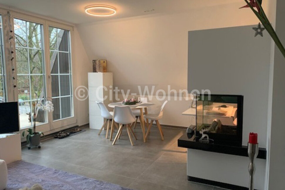 Wohnung zur Miete Wohnen auf Zeit 2.000 € 2 Zimmer 89 m²<br/>Wohnfläche 20.01.2025<br/>Verfügbarkeit Rissener Landstraße Rissen Hamburg 22587